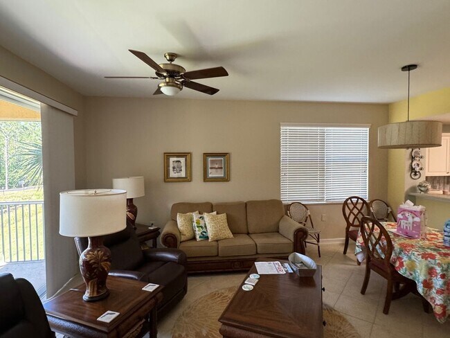 Foto del edificio - Furnished 3 Bedroom Condo in premier 55+ g...
