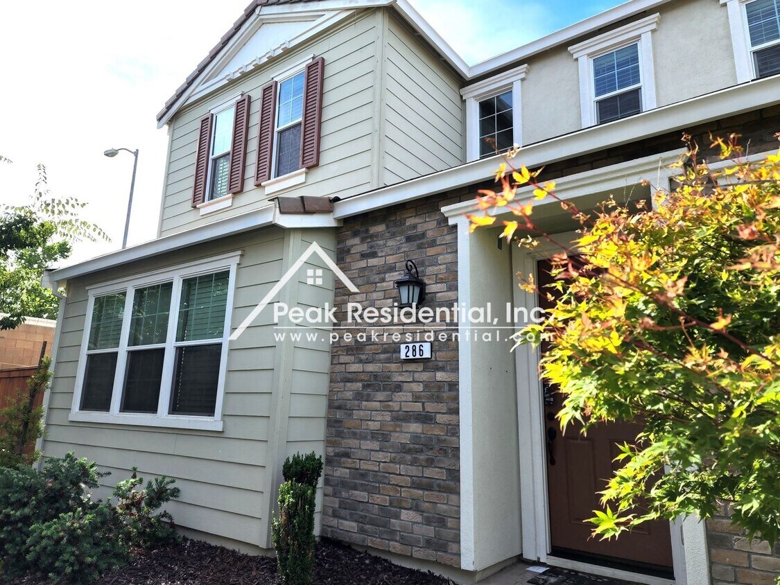 Primary Photo - 3 br, 2.5 bath House - 286 Colner Circle