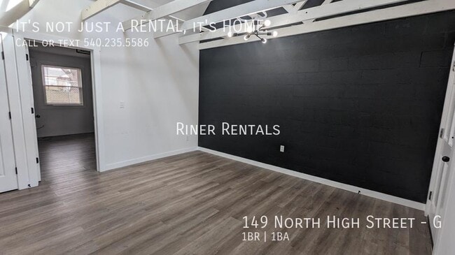 Photo - 149 N High St Apartment