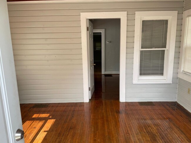 Foto del edificio - 3 Bedroom 2 Bathroom for rent in Lake Wales