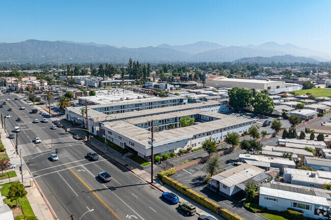 Contexto comunitario - South Pointe Apts