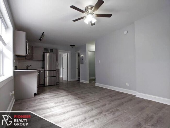 Foto del edificio - 1 bedroom in CHICAGO IL 60626