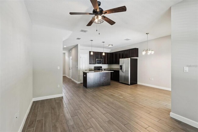 Foto del edificio - 3226 Crown Jewel Ct