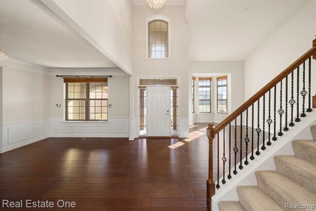 Foto del edificio - 101 Oakland Crest Dr