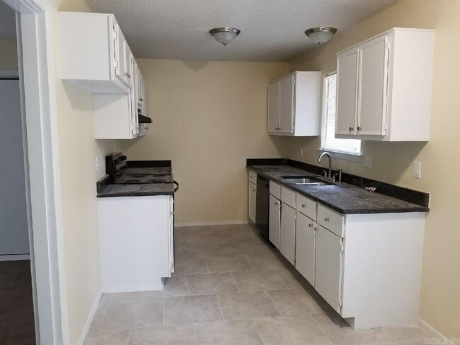 Building Photo - 4125 Arapaho Trail