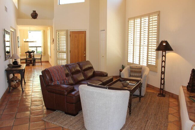 Foto del edificio - 9173 E Sunflower Ct