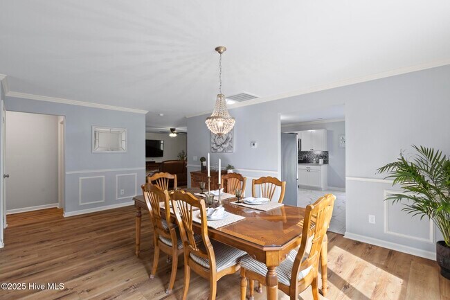 Foto del edificio - 3046 Boverie St SW