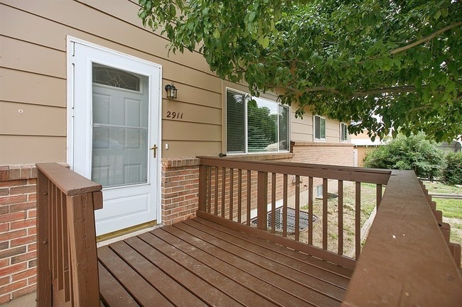 Building Photo - 2911 Fremont Dr