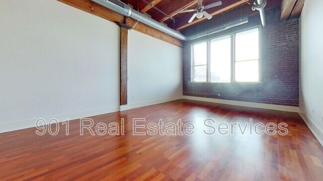 Foto del edificio - 420 S Front St