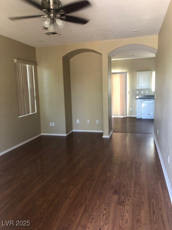 Foto del edificio - 6677 Pendle Priory Ave