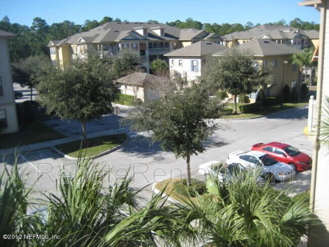 Foto del edificio - 12700 Bartram Park Blvd