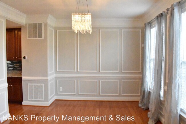 Foto del edificio - 5 br, 4.5 bath House - 10621 Smith Pond Lane