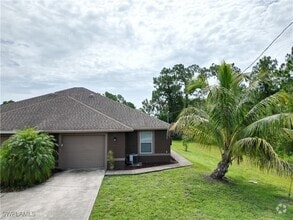 Building Photo - 739 Eisenhower Blvd