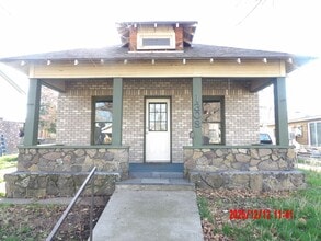 Building Photo - 1308 X Ave