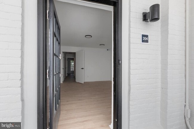 Building Photo - 207 S Patrick St
