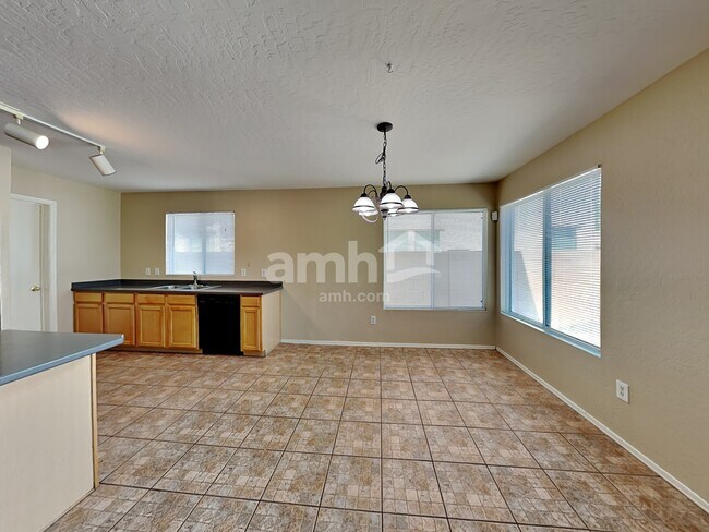 Foto del edificio - 13412 W Peck Drive