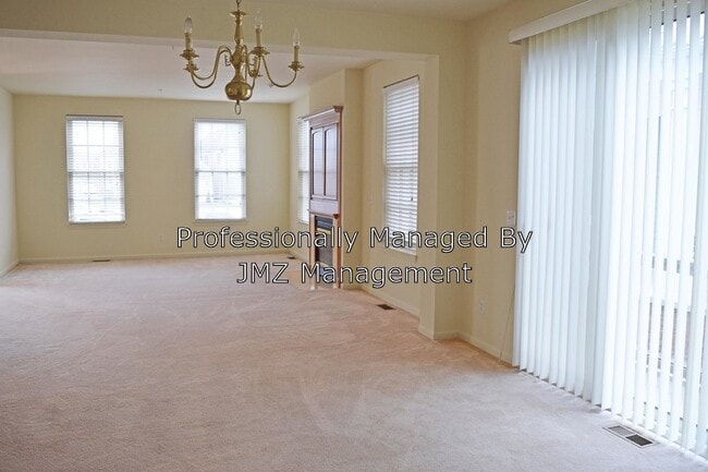 Building Photo - 414 Filmore St