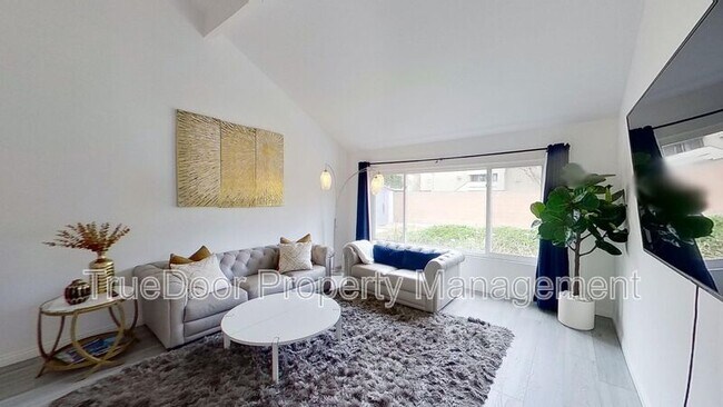Foto del edificio - 6661 Wrenfield Dr