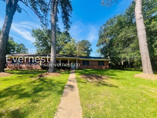 Building Photo - 114 Rollingwood Dr