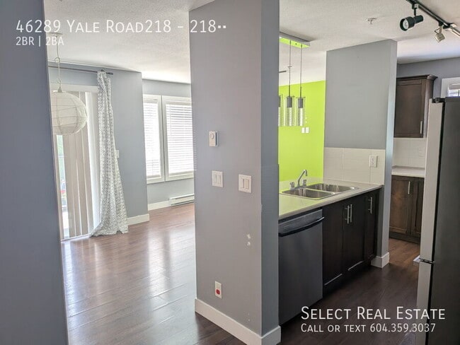 Building Photo - 46289 Yale Rd