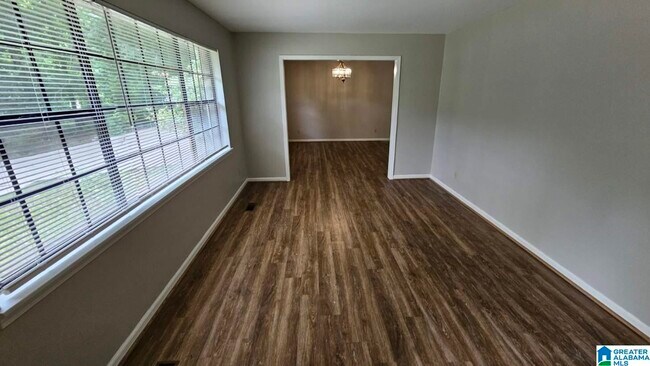 Building Photo - 22 Harris Ln