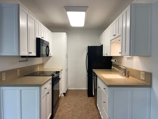 Foto del edificio - 832 100th Ave NE