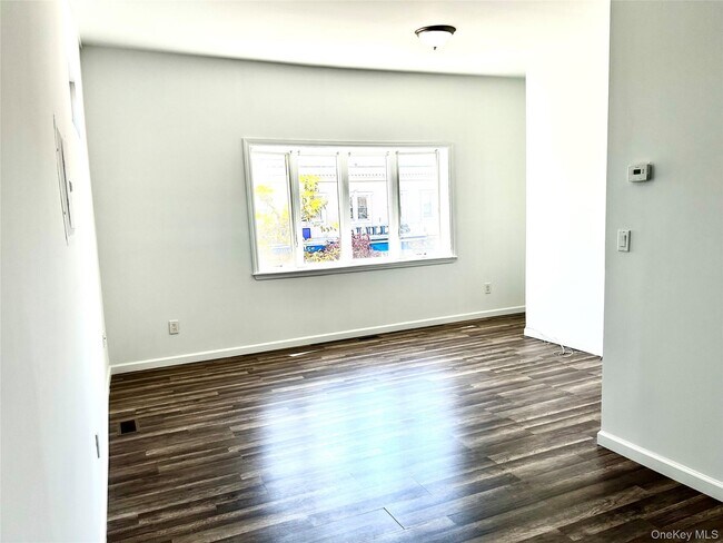 Foto del edificio - 949 W Beech St