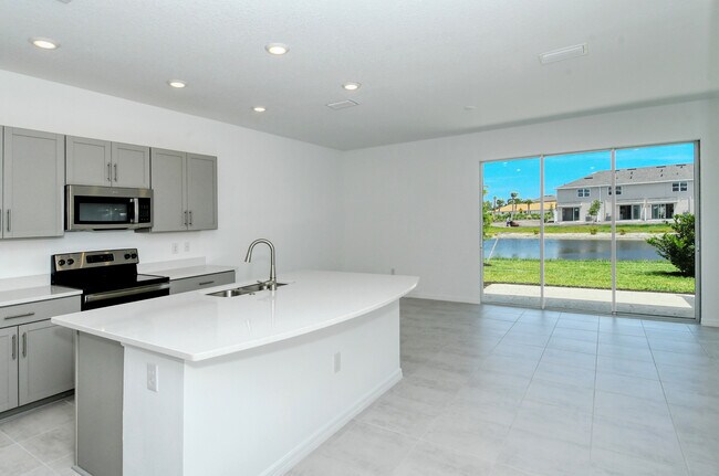 Building Photo - 5712 Haven Ter