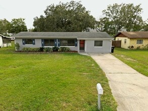 Building Photo - 5276 E Kaley St