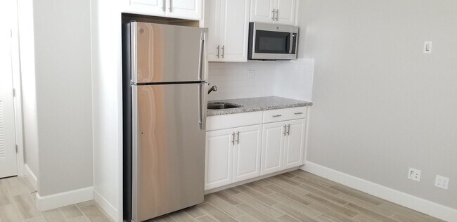 Foto del edificio - Charming ADU Unit in Woodland CA