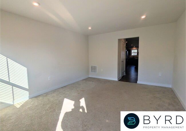 Foto del edificio - 5205 Addison Gate Dr