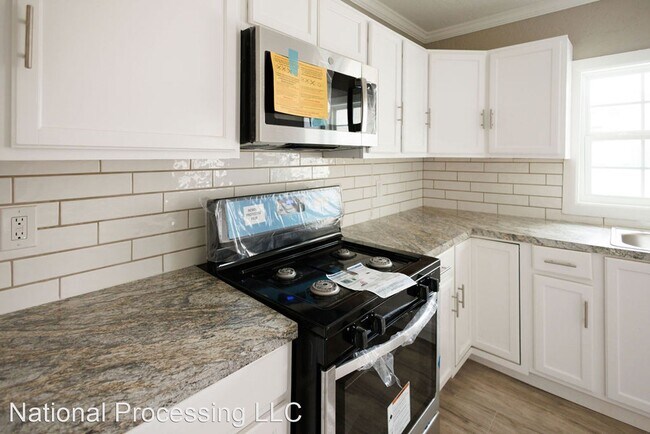 Building Photo - 3 br, 2 bath House - 2533 NW 38th Place