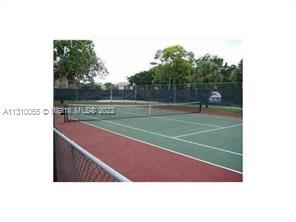 Building Photo - 2 br, 2.5 bath Townhome - 305 Palm Cir E