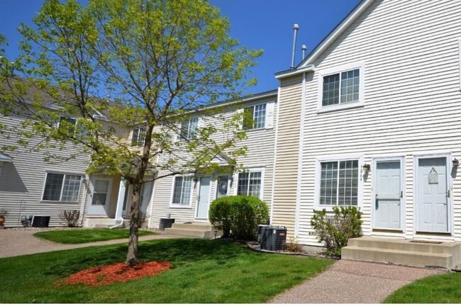 Building Photo - 9064 Scarlet Globe Dr
