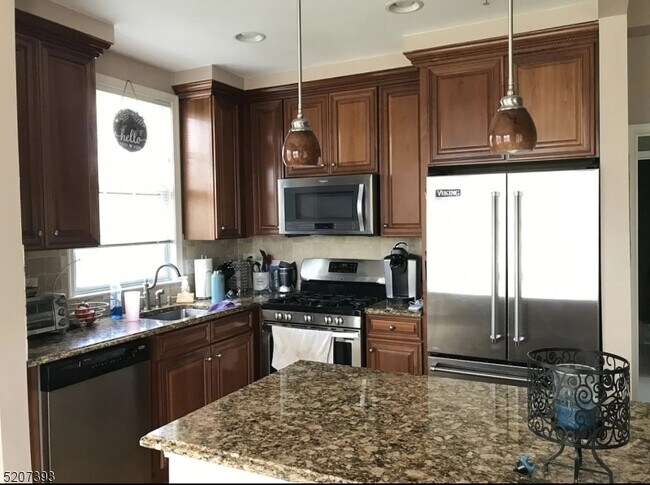 Building Photo - 8407 Sanctuary Boulevard