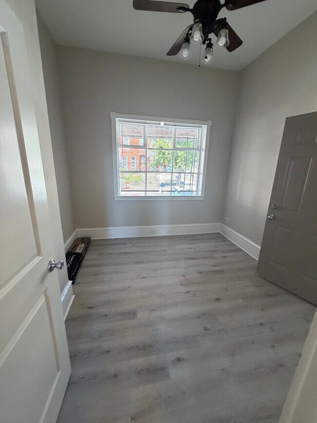Foto del edificio - 637 N 32nd St