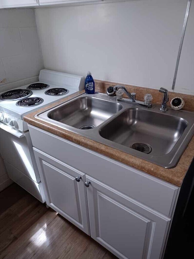 Foto del edificio - 518 11th St