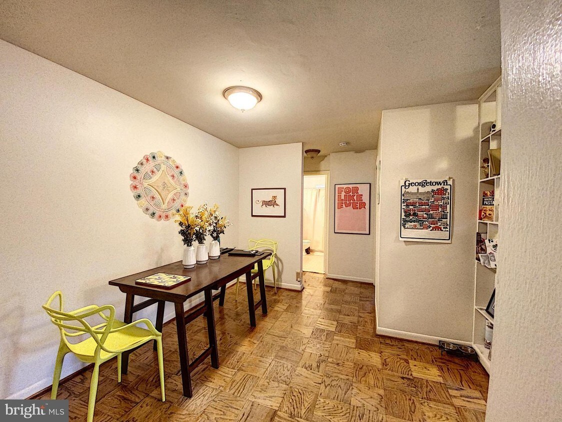 Foto principal - 1601 19th St N