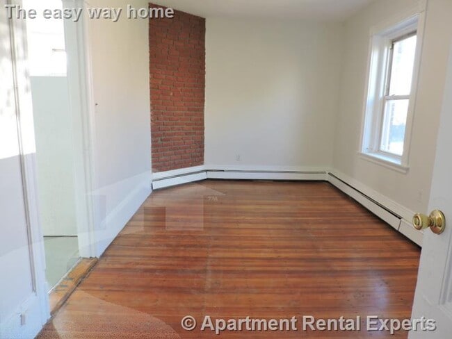 Photo - 10 Winter St Apartment