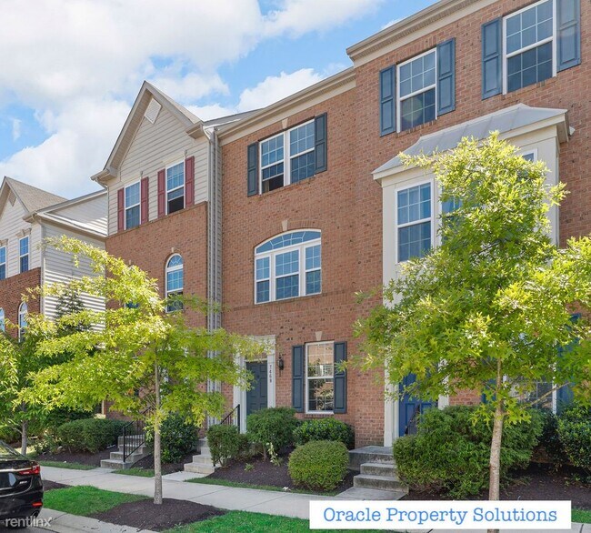 Foto del edificio - 3 br, 4 bath Townhome - 7468 Singers Way