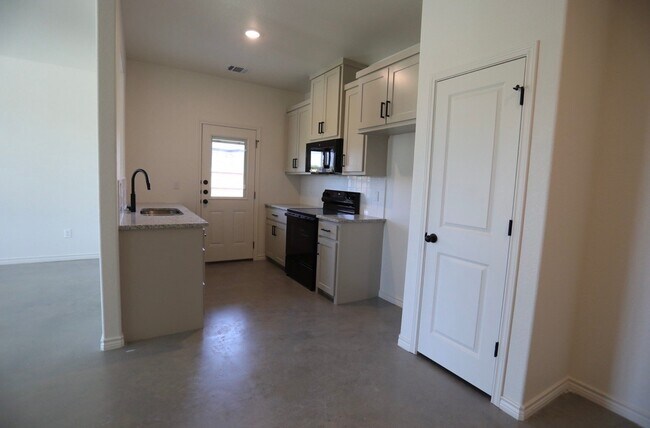 Foto del edificio - 4144 Long Creek Lane