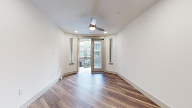 Interior Photo - Vitruvian West