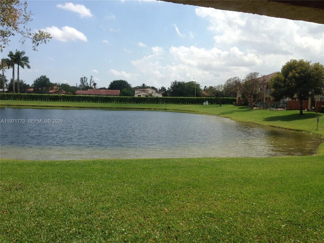 Foto del edificio - 12490 SW 54th St