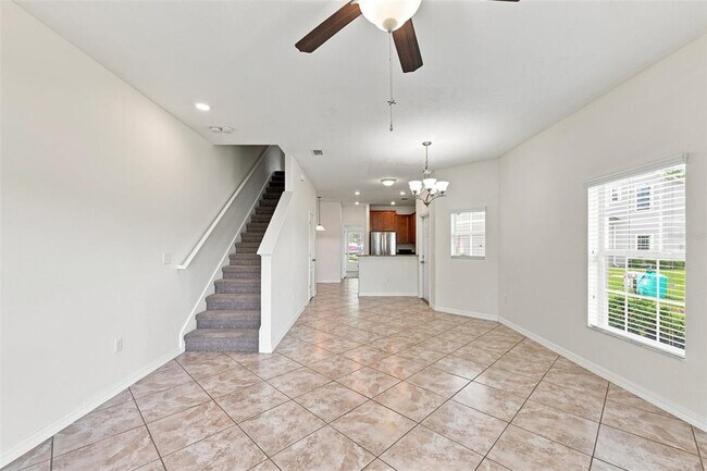 Foto del edificio - 31141 Claridge Pl