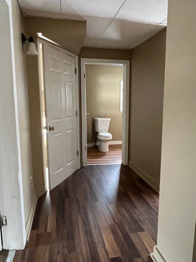 Foto del edificio - 141 College Ave