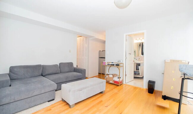 Foto del edificio - 2201 N Cleveland Ave