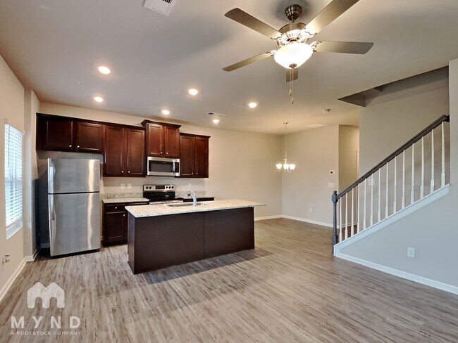 Building Photo - 2108 Irvin Ct