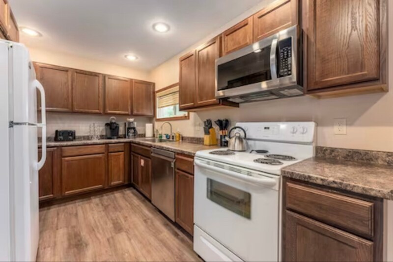 Foto principal - 5491 176th St