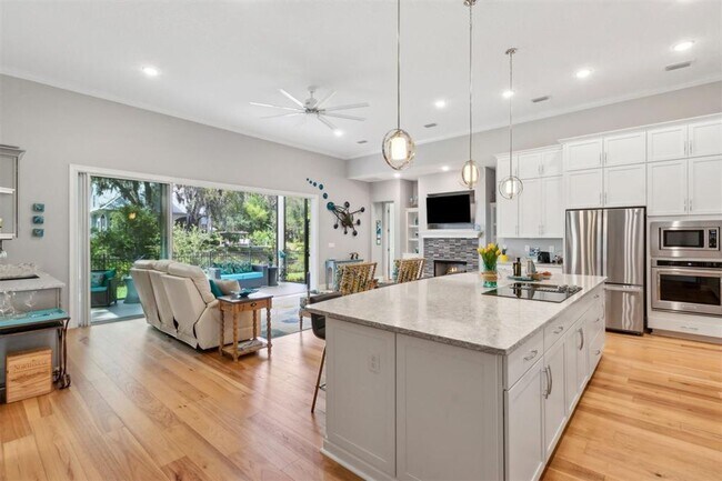 Foto del edificio - Luxury Living in exclusive and gated Oyste...