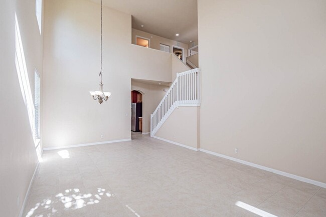 Building Photo - 603 Calamondin Way SW